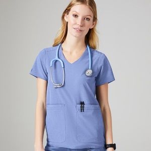 FION Figs Lekei Scrub Top